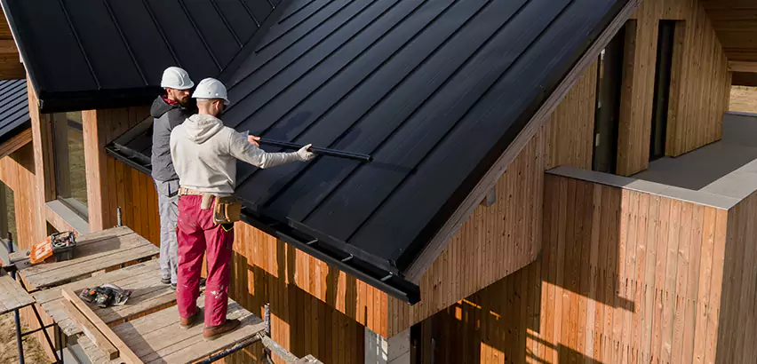 Metal Roof Maintenance in Imperial Beach